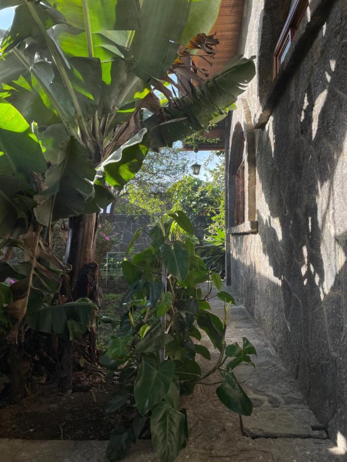 Casa Qatzij - Guest House, Lake Atitlan San Lucas Tolimán Exterior photo