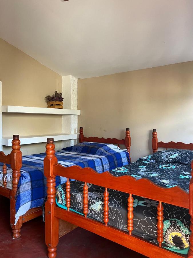 Casa Qatzij - Guest House, Lake Atitlan San Lucas Tolimán Room photo
